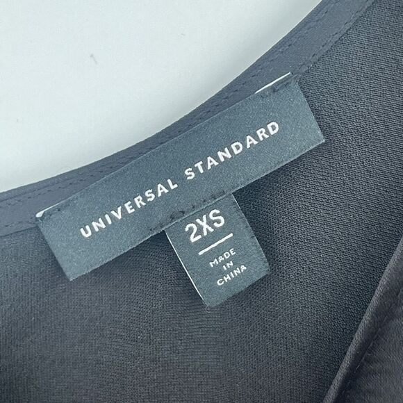 Universal Standard Women's Sleeveless Scoop Neck Black Jumpsuit Size 2XS - Picture 4 of 7